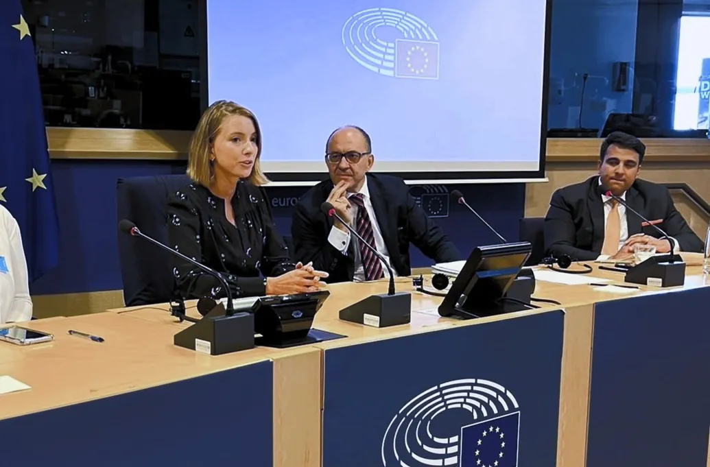 Ada Dyndo at a business event