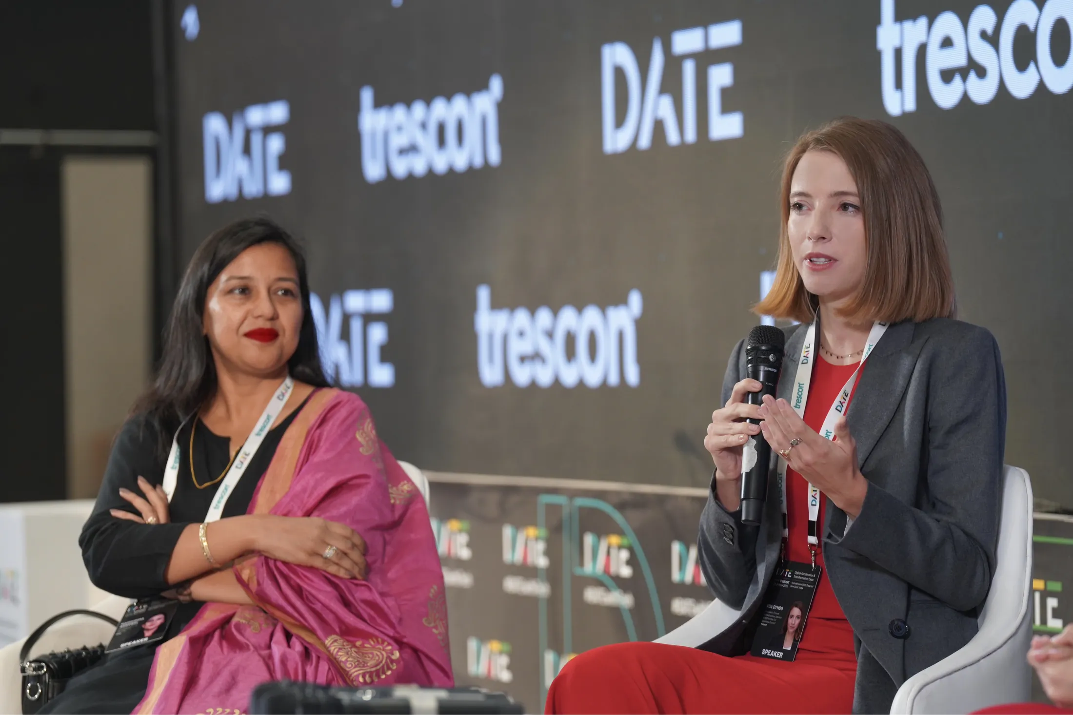 Ada Dyndo speaking on a conference panel